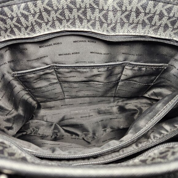 Authentic – Michael Kors Jet Set Medium Logo Tote Bag – PRICE IS FIRM - Picture 9 of 13